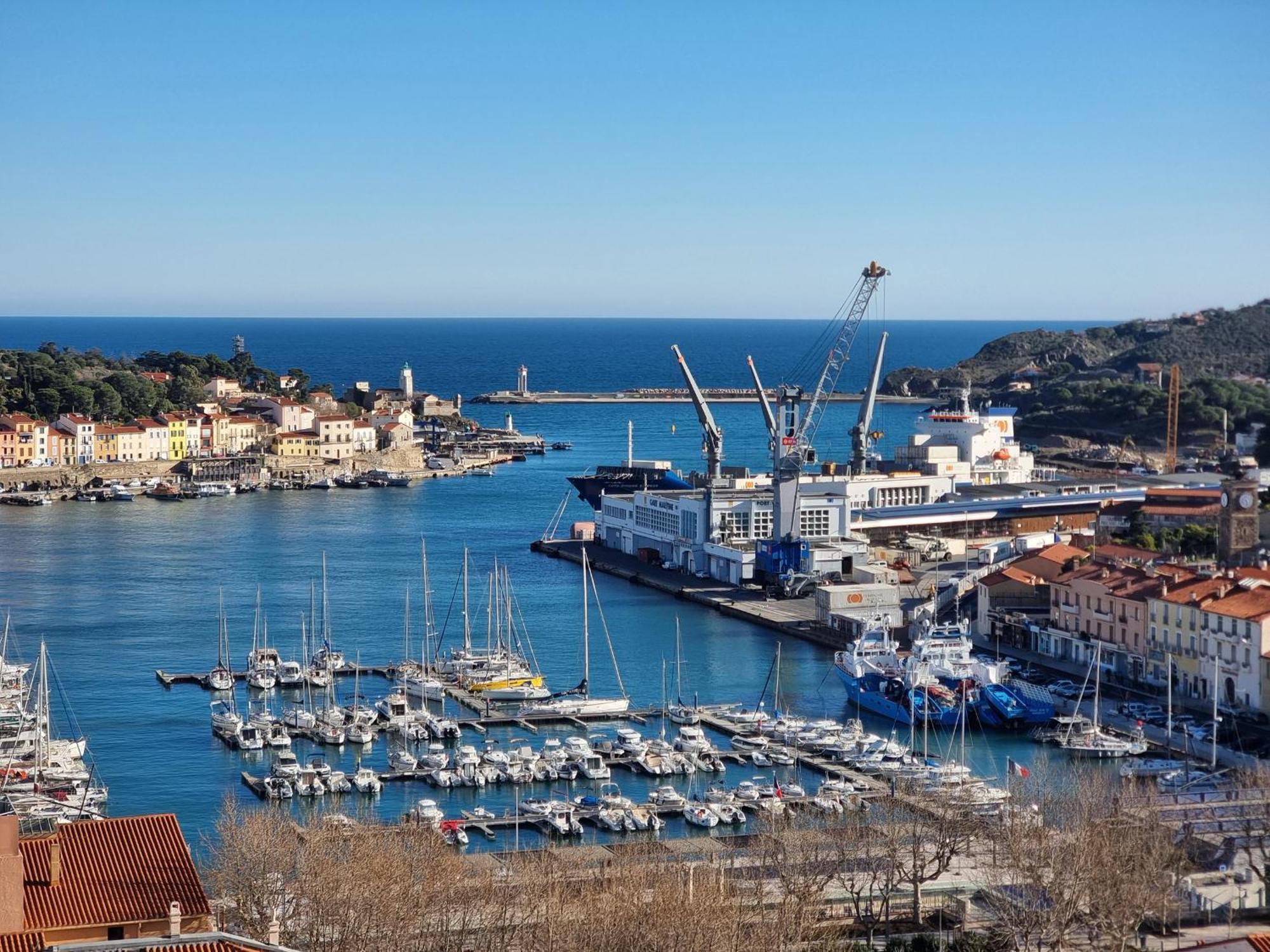Port-Vendres: Studio Cabine Avec Terrasse, A 2 Pas Du Port - Fr-1-309-256 Port Vendres Zewnętrze zdjęcie
